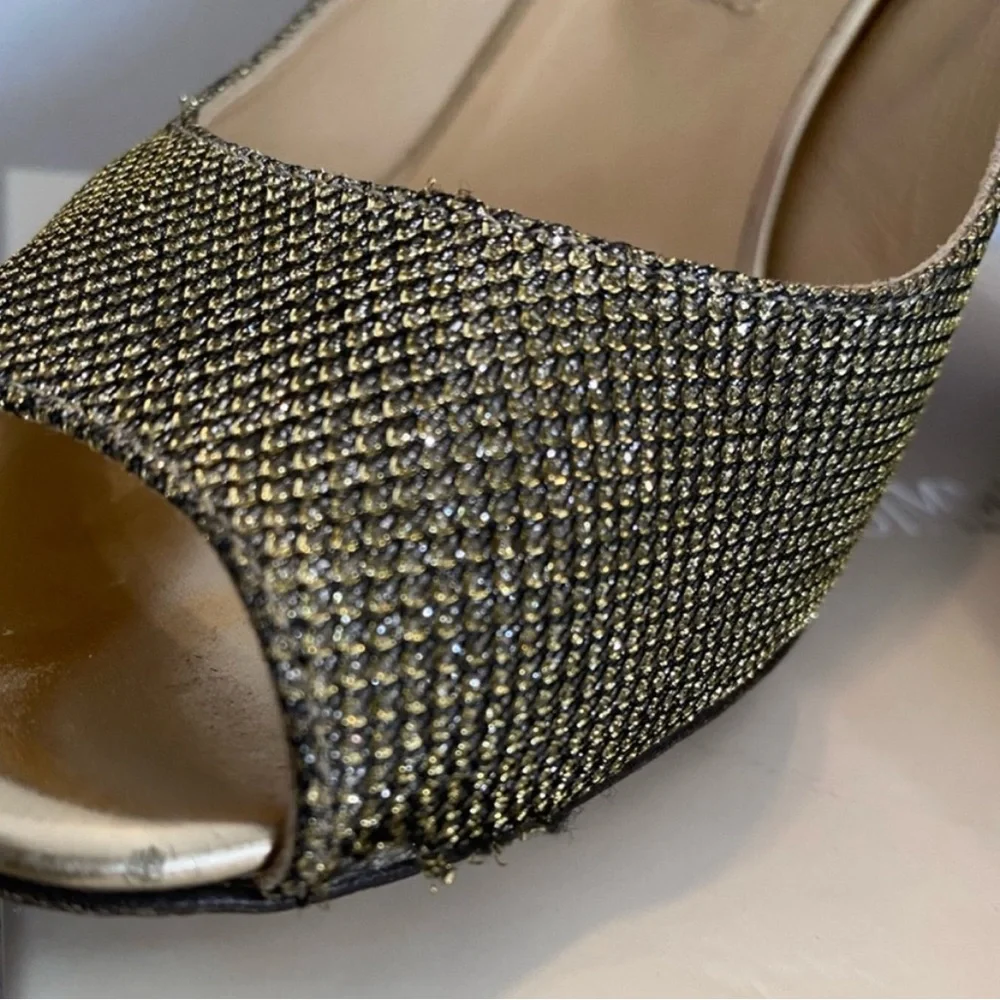 Jimmy Choo Gold Glitter Baxen Peep Toe Wedge Pumps  (9)
